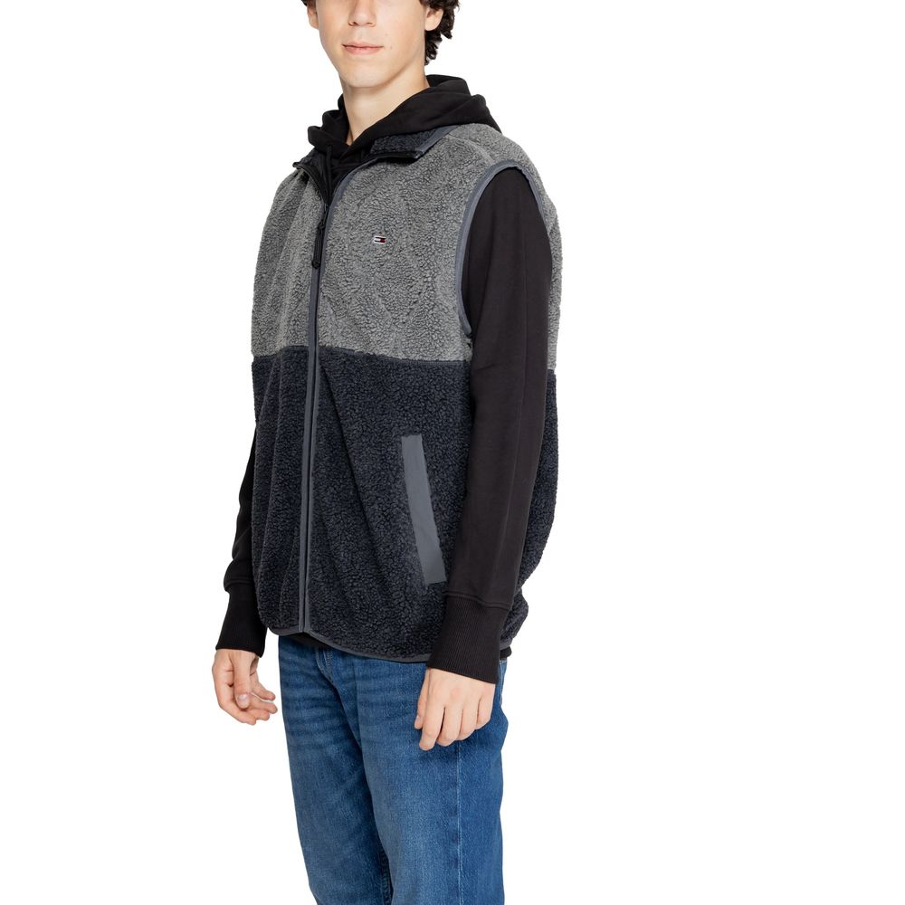 Tommy Hilfiger Jeans Schwarz recycelte Polyester -Schlägerei -Jacke