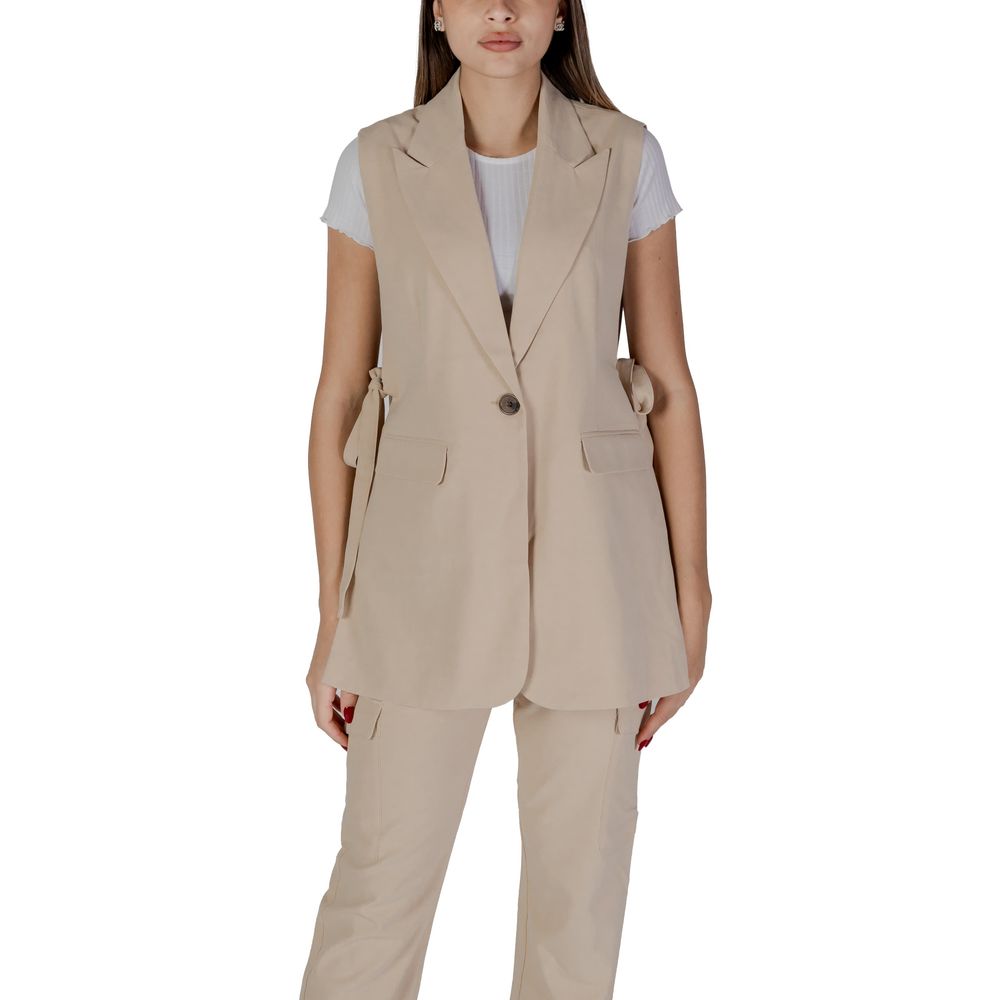 B.Young Beige Polyester Weste