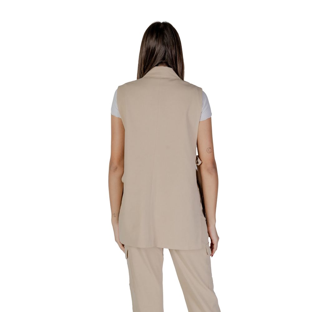 B.Young Beige Polyester Weste