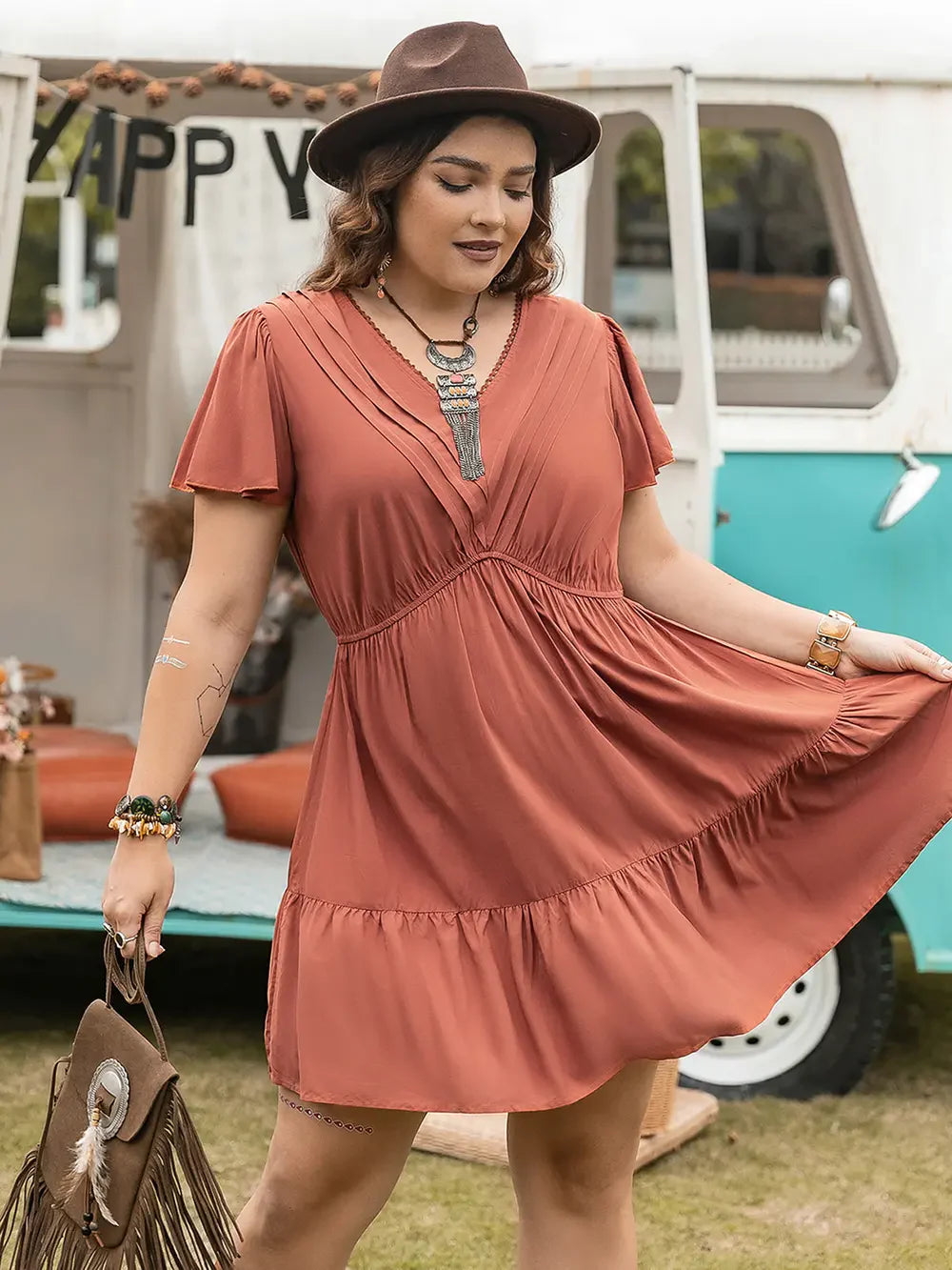 Plus Dress Women Guide: Style Tips & Trends for 2025