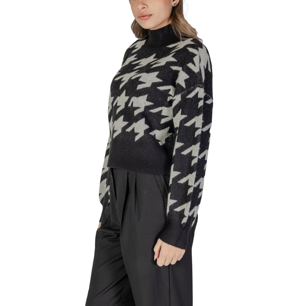 Vero Moda Schwarzer Marabou -Pullover
