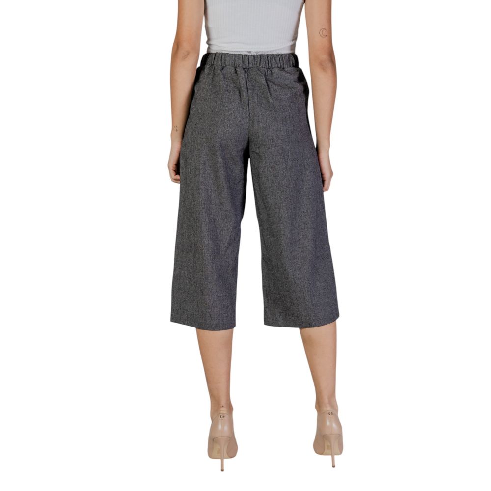 Vero Moda Schwarz -Weiß -Polyester Cropped hose