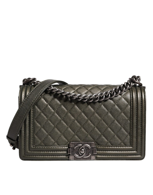 Chanel Dunkelgrüner Leder -Umhängetasche grauer Metall Geldbeutelbeutel