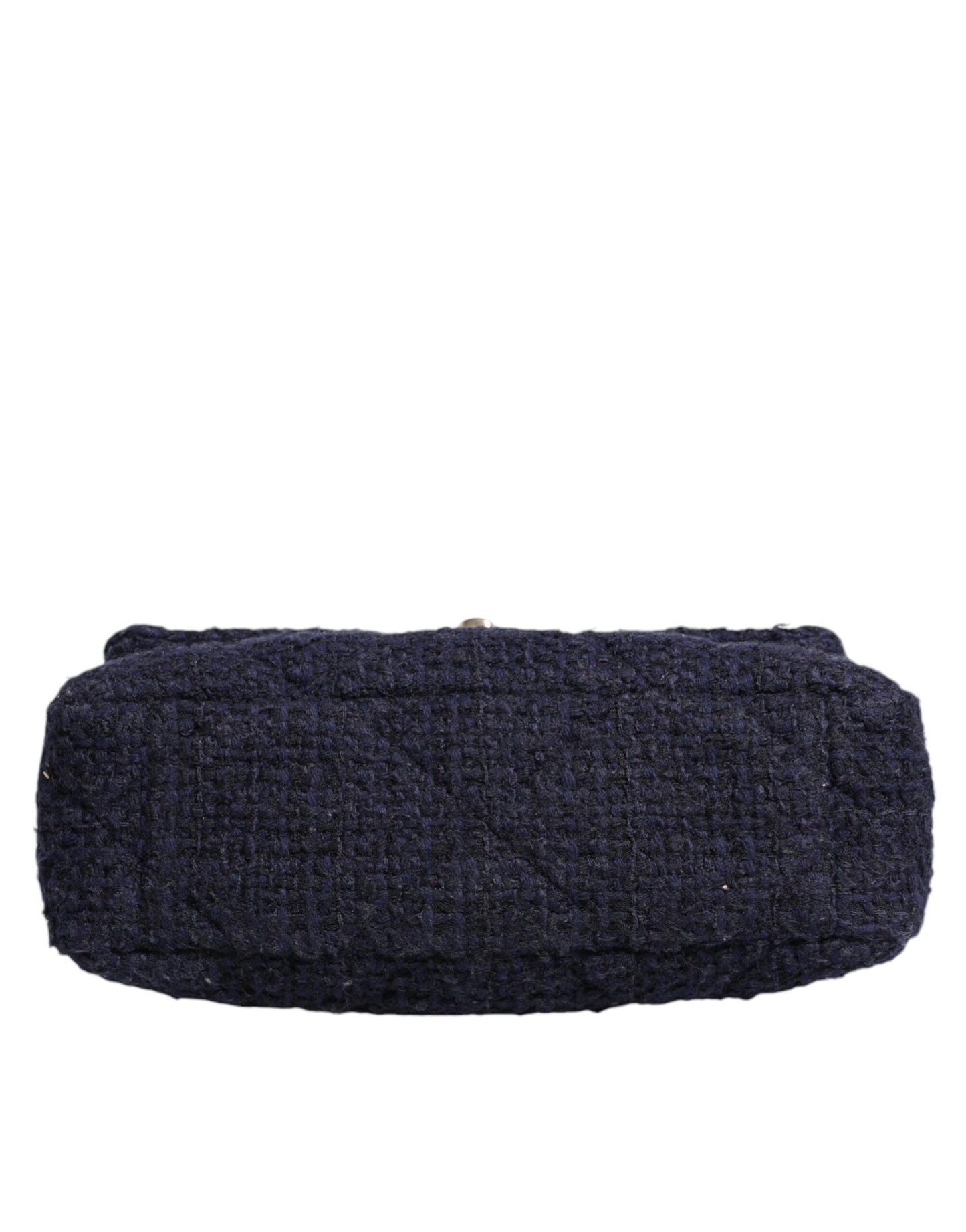 Chanel Dunkelblau mittelgroß