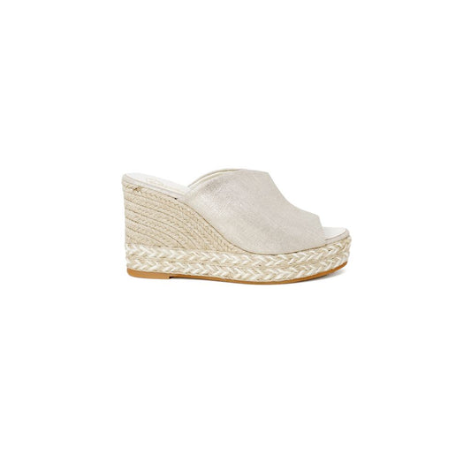 Espadrilles Goldene Lederplattformen & Keil